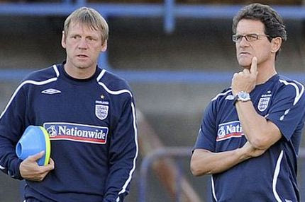 Ο Πιρς στη θέση του Καπέλο