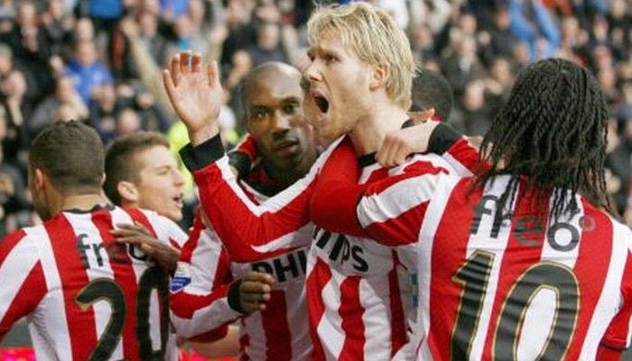 23η αγ.: Έπαιξε με τη φωτιά η Αϊντχόφεν, έμεινε μόνη στην κορυφή