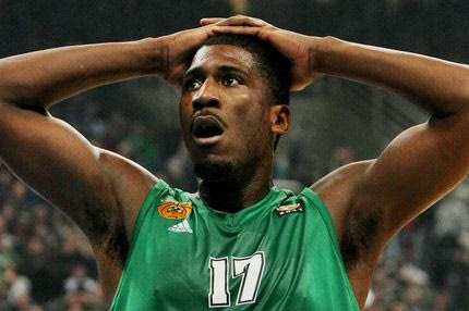 Χάνει και τον Ολυμπιακό ο Σμιθ