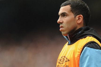 Παπαράτσι στην επιστροφή του Τέβες