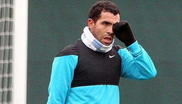 Έπαιξε μπάλα ο Τέβες