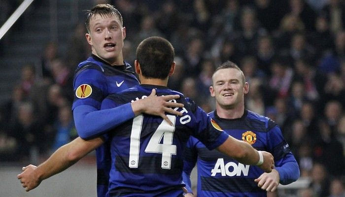 Διπλό πρόκρισης οι… δύο Μάντσεστερ