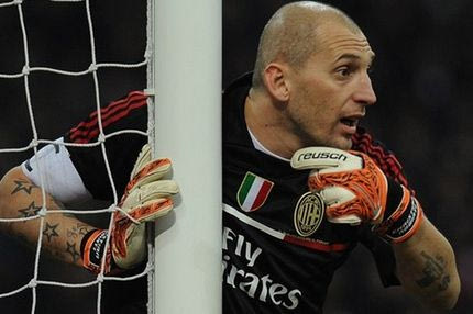 Αμπιάτι: Προσοχή σε Φαν Πέρσι