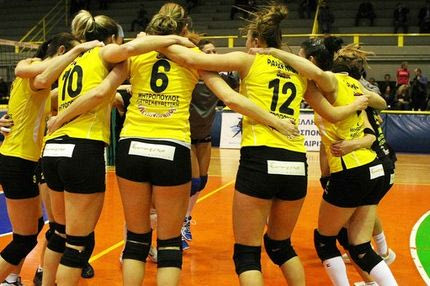 Βραβεύει τα κορίτσια του βόλεϊ η ΠΑΕ ΑΕΚ