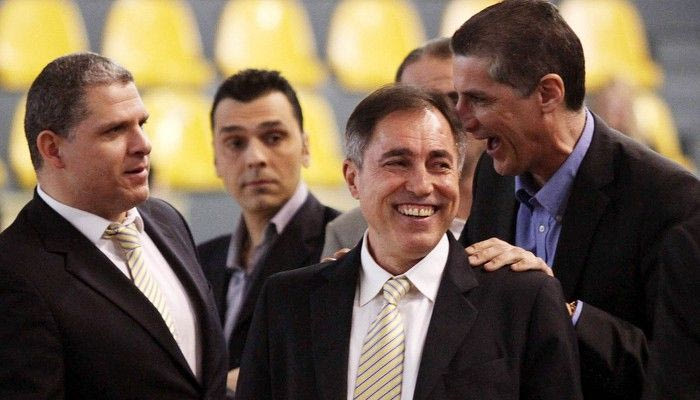 Αλεξανδρής: “Δεν αποφασίζω εγώ για τον Τσαλδάρη”. Λινάρδος: “Νιώθω ντροπή”