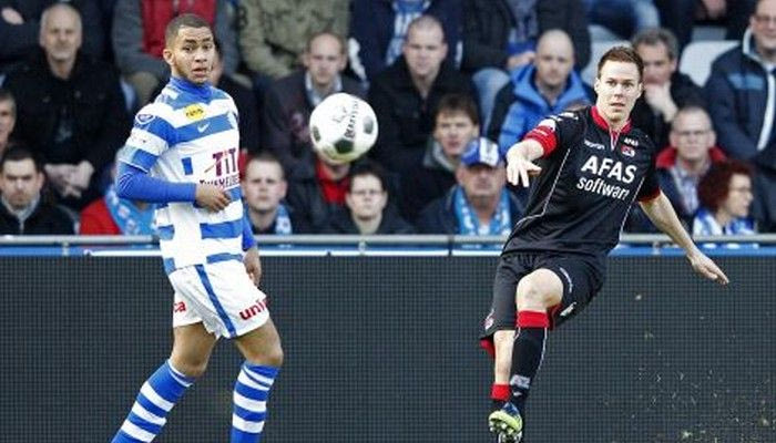 25η αγ.: Αποσπάστηκε η Άλκμααρ, παραπαίει η Αϊντχόφεν