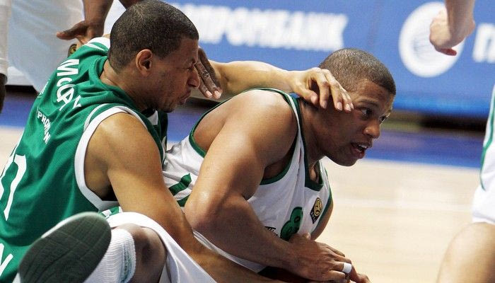 Μισογεμάτο και μισοάδειο το ποτήρι