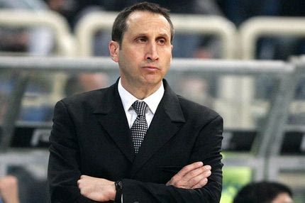 Μπλατ: “Μπάσκετ γυμνασίου”