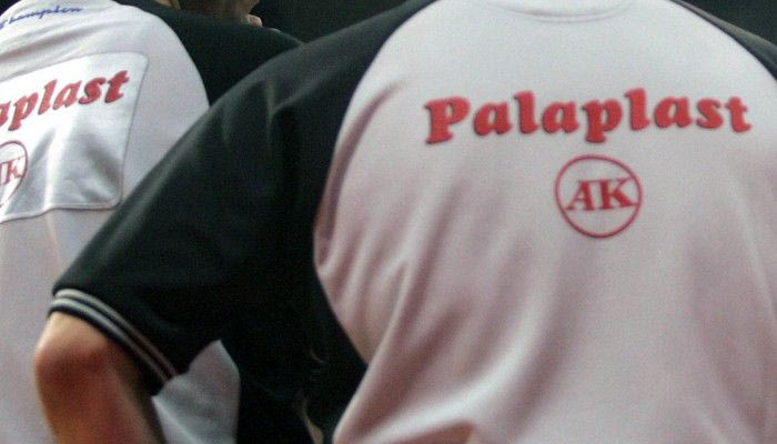 “Δεν είμαστε θεοί, ούτε εξιλαστήρια θύματα”