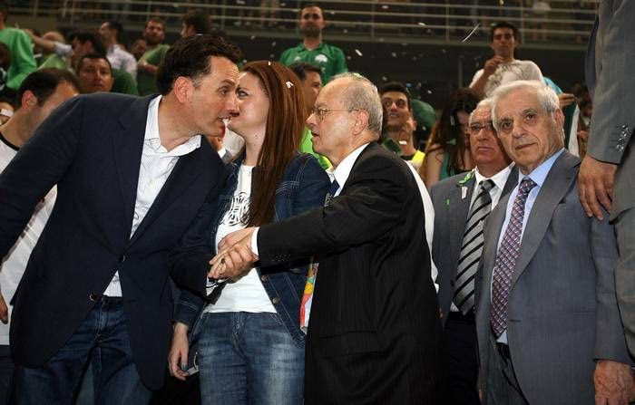 “Θα πάμε στον Άρειο Πάγο για το μπλουζάκι του Αγγελόπουλου”