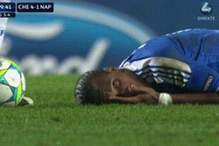 Ο θεατρίνος Ντρογκμπά