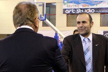 Ίβκοβιτς: “Δεν επιτρέπεται”. Καλαφατάκης: “Παιχνίδι – πυξίδα”