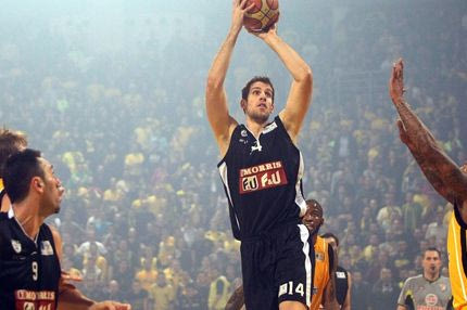 Νέα πρόσωπα στην ΚΑΕ, διορία και σε Καλλέ