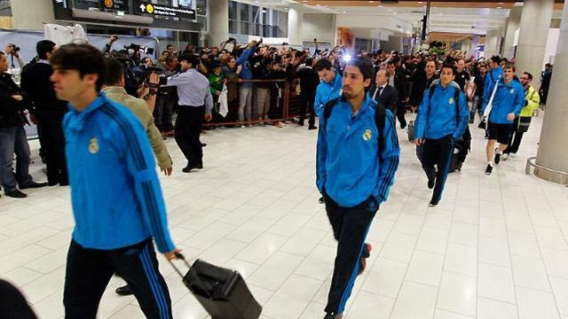 Πανζουρλισμός στη Λάρνακα κατά την άφιξη της Ρεάλ