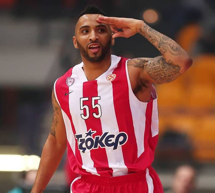 Παραμένει “ερυθρόλευκος” ο Λο