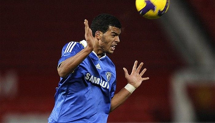 Πλήρωσε τη βλακεία του ο Μέλις