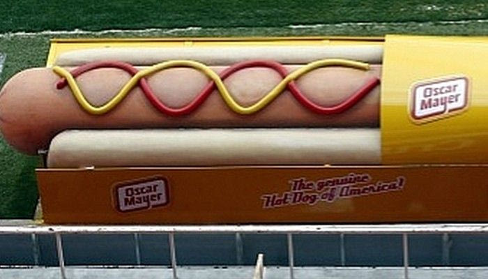 Πάγκος….χοτ-ντογκ στη Σεβίλλη