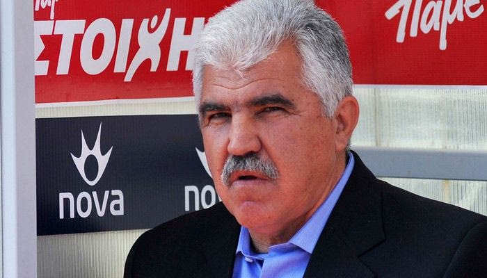 Με Παράσχο και του χρόνου