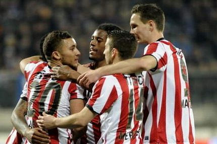 Ημιτελικά: Άνετη πρόκριση της Αϊντχόφεν