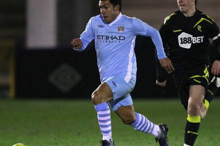 Επέστρεψε και σκόραρε ο Τέβες