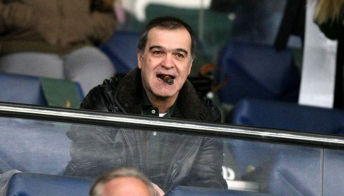 Βγενόπουλος: “Εγώ θα βοηθήσω”