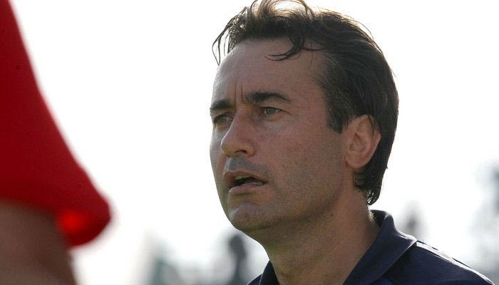 Με Χατζηνικολάου στη Super League