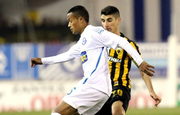 Συνεχίζεται το μπάχαλο με τον ημιτελικό, οι παίκτες ρωτούν τους δημοσιογράφους