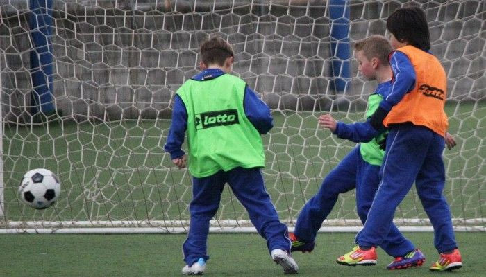 Δοκιμές υπό το βλέμμα του Τσιώλη