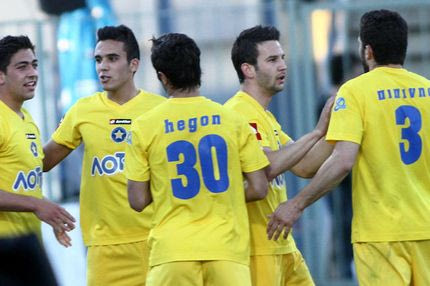 Μαθαίνει αντίπαλο και έδρα