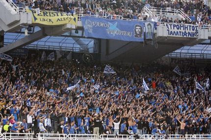 Αποθεώθηκαν οι παίκτες του Ατρομήτου