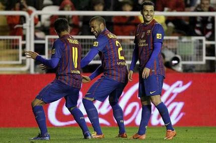 Έξαλλοι με Τιάγκο και Άλβες στην Μπαρτσελόνα