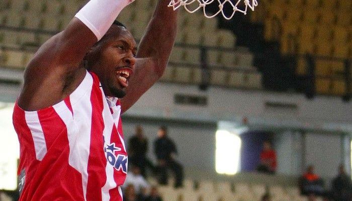 Eμεινε και ο Ντόρσεϊ!