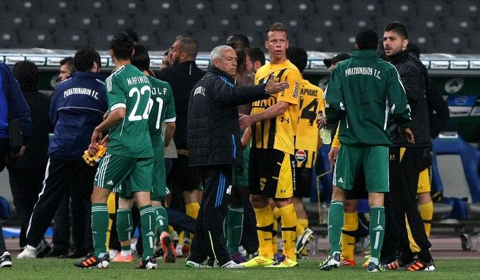 Ένταση μεταξύ παικτών Παναθηναϊκού και Άρη στο ΟΑΚΑ