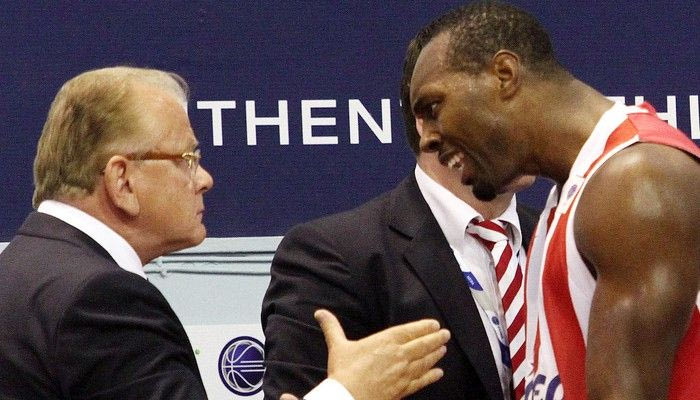 Ίβκοβιτς: “Να καταλάβει ο Ντόρσεϊ κάποια πράγματα”