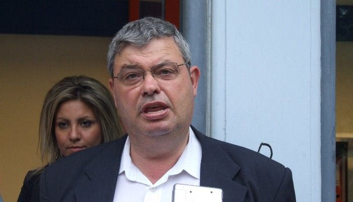 Επιστροφή Καχριμάνη υπό προϋποθέσεις