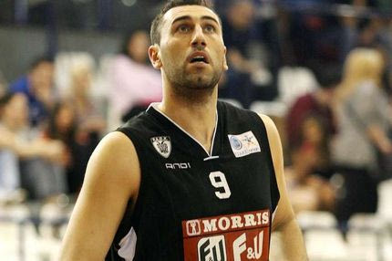 Συνάντηση για ξένους, Ντικούδη και Κόμματο