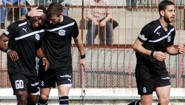 Εμφατικό πέρασμα του Πιερικού από τα Γιαννιτσά, σκόνταψε ο Πανθρακικός