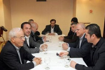 Κουράκη απόντος, αλλά σε καλό κλίμα η συνάντηση των πρώην προέδρων