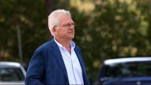 Παραιτήθηκε για να γίνει πρόεδρος ο Σαρρής