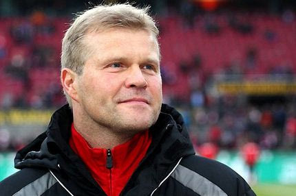 Σέφερ αντί Σολμπάκεν για την παραμονή