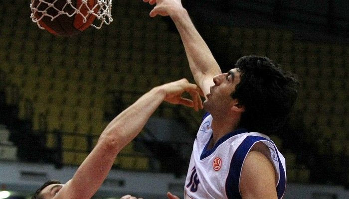 Θέλει Σερμαντίνι η Μακάμπι