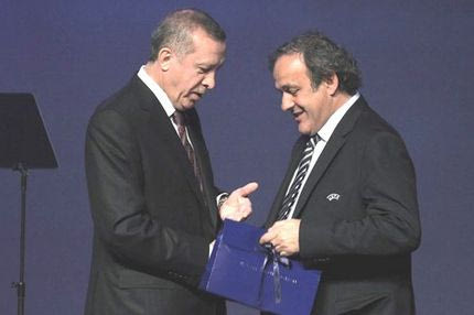 Kαι επισήμως υποψήφια για το Euro 2020 η Τουρκία