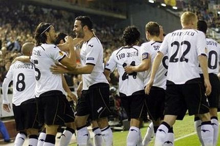 Θρίαμβος της Βαλένθια, πέρασαν Σπόρτινγκ και Ατλέτικο