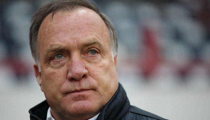 Ανακοίνωσε Άντβοκαατ η Αϊντχόφεν