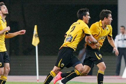 Μάταια περιμένουν να πληρωθούν