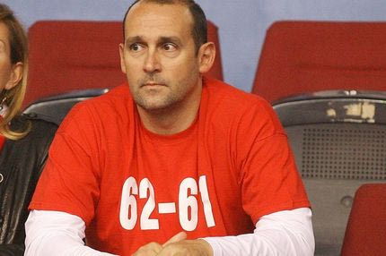 Το νέο t-shirt του Αγγελόπουλου