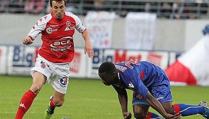 Πήρε Αμαλφιτανό η Νιούκαστλ