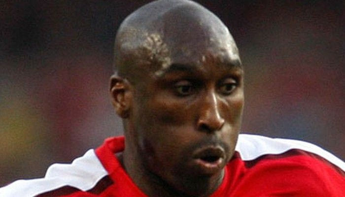 Κρέμασε τα παπούτσια του ο Κάμπελ