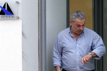 Η πολιτική αστάθεια το πρόβλημα του Ντέμη