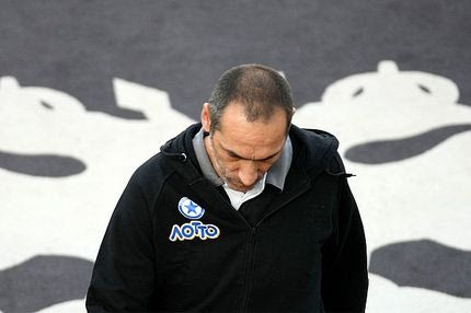 Πολύ κοντά σε Δώνη